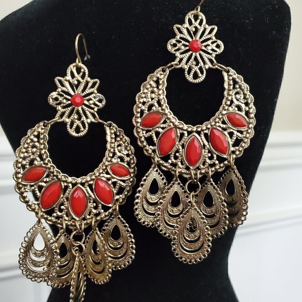 GOLD/RED CHANDELIER DANGLE EARRINGS